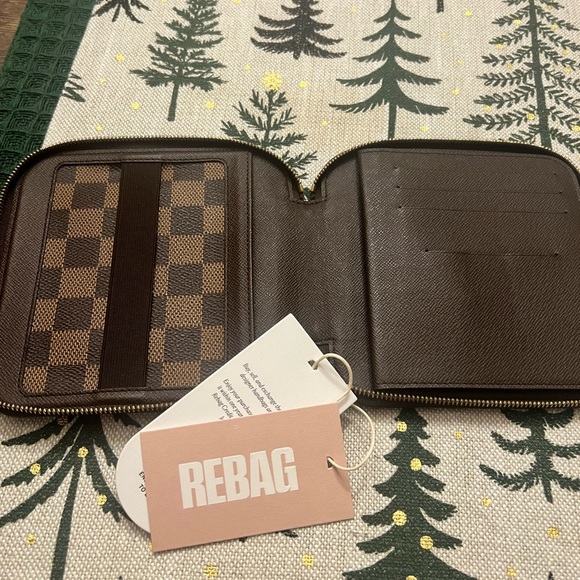 Louis Vuitton Olav organizer wallet, authentic, excellent condition - Picture 11 of 11